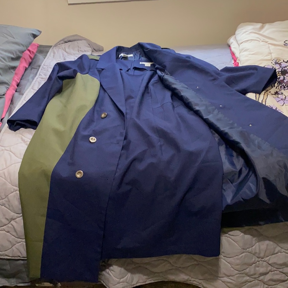Dress w/overcoat